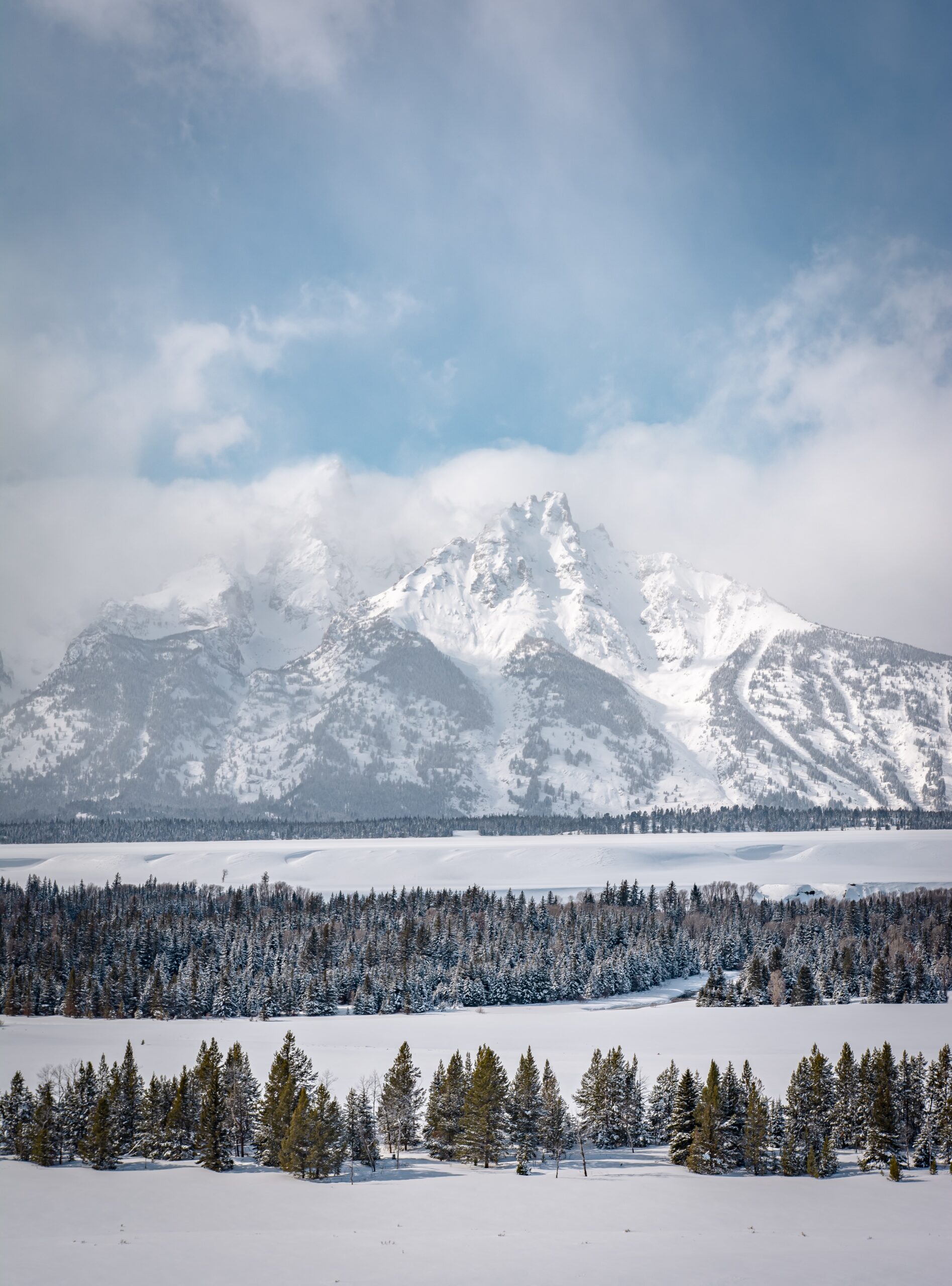 Grand Teton mountains snow capped